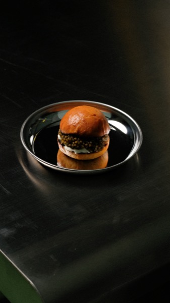 Caviar Slider